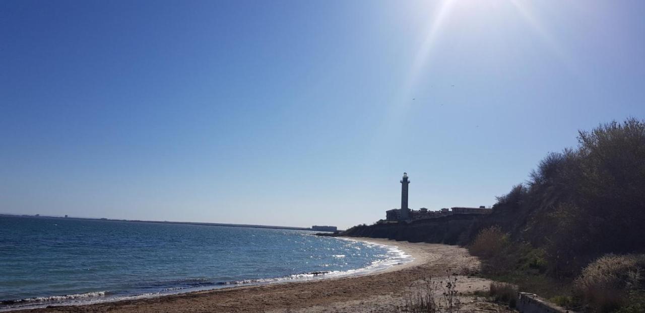 Quiet, Relax And Sand Beach Place With 4Star Service Aheloi Exterior foto